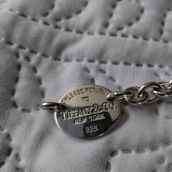 Tiffany and Co Sterling Silver Return to Tiffany Oval Tag Choker Necklace - Picture 8 of 11